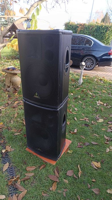 Zawodowe Kolumny Estradowe Behringer 800 Wat dla DJ , Zespołu