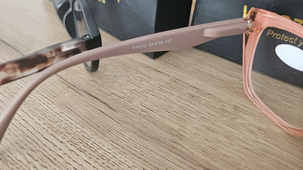 Okulary 3 sztuki do czytania nowe +1 plusy