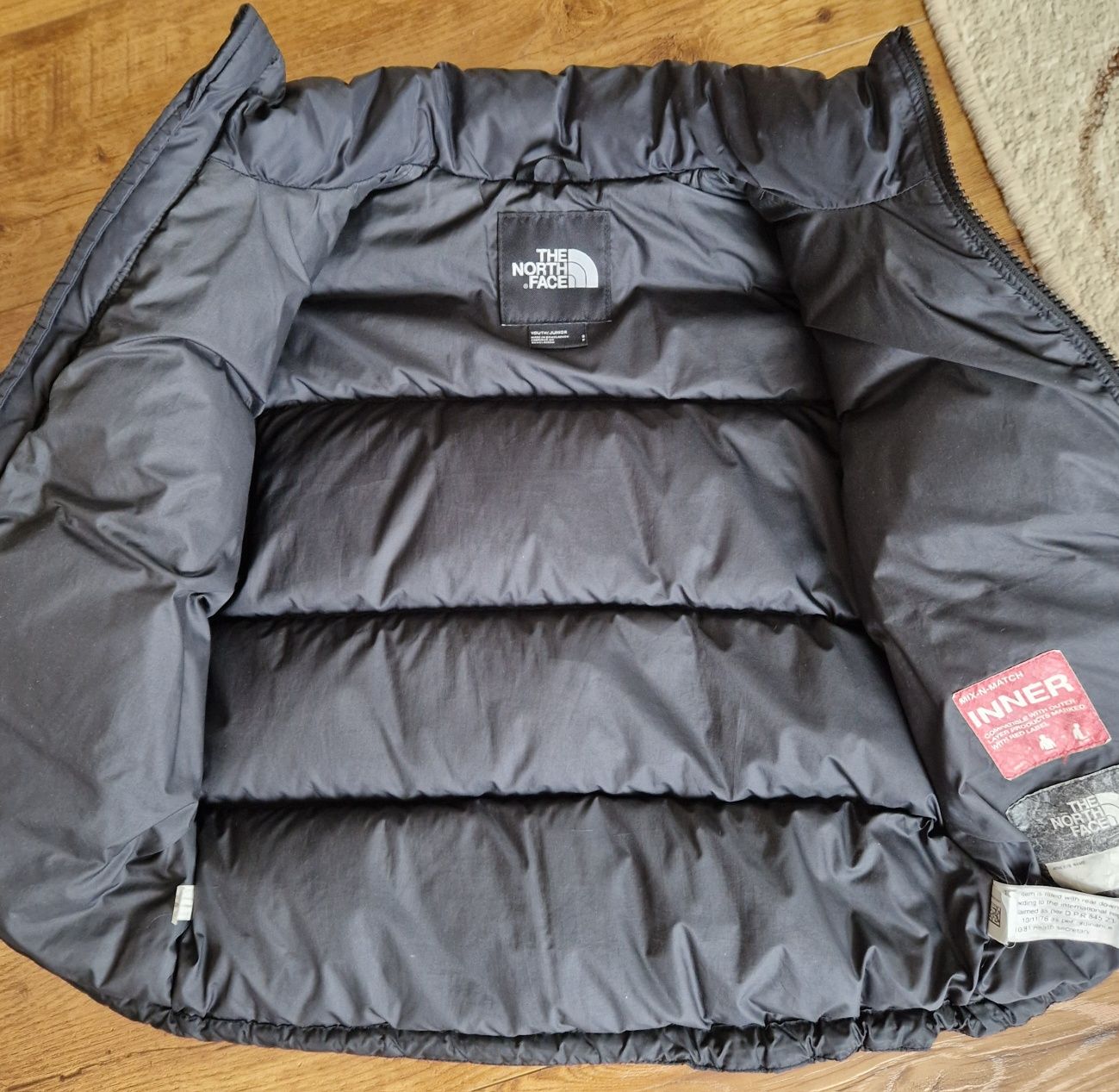 Зимняя осенняя куртка The North Face 700 рост 122-128см