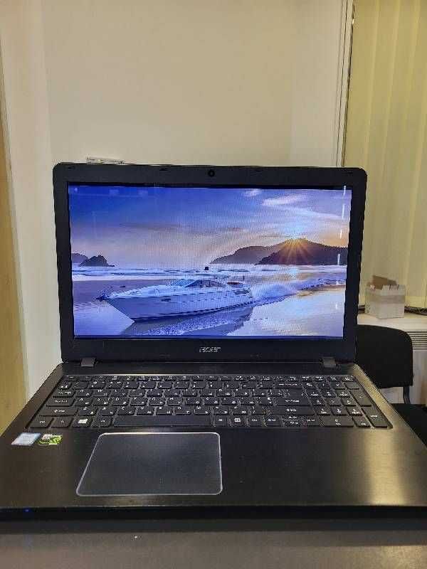 Ноутбук Acer F5-573G-51Q7