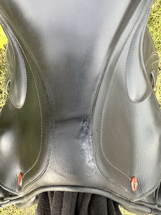 Siodło Prestige Meredith 18’ (jak 17,5’)