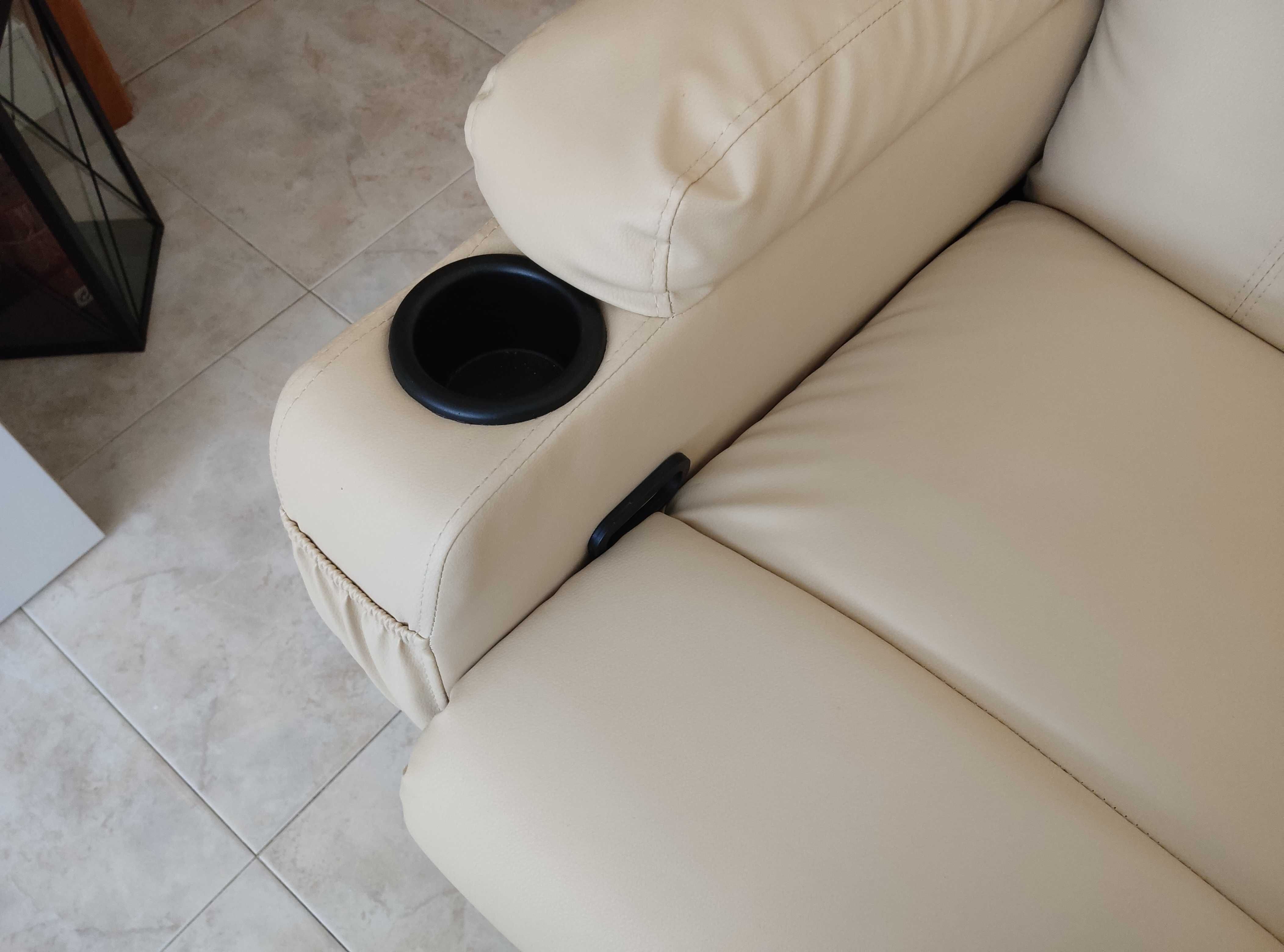 Vendo cadeirão elétrico, reclinável de massagem/relax em pele