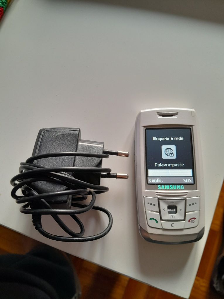 Telemóvel Samsung vintage