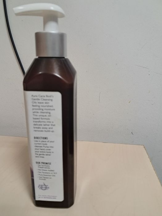 Гідрофільне олія для тіла