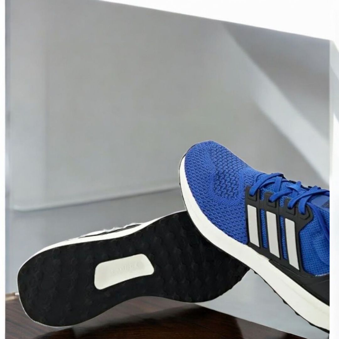 Оригінальні кросівки Adidas Ubounce DNA(Оригінал)40-25,5 і 47-30см.