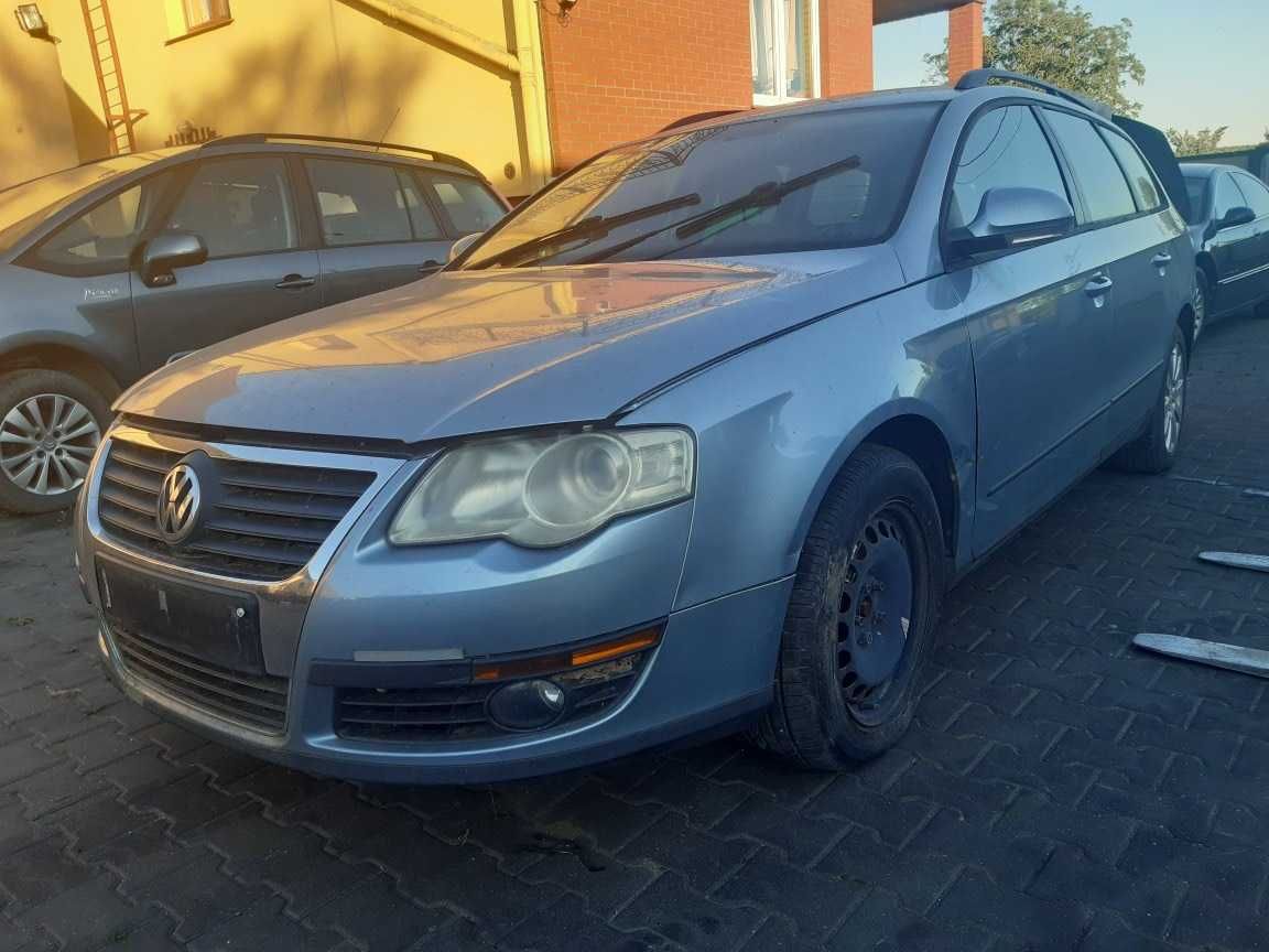 Passat b6 Lampy  maska drzwi Kod lakieru LB5M