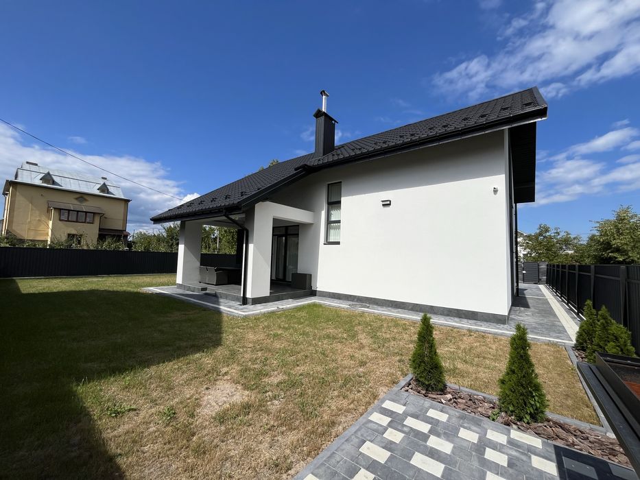 Продається готовий до проживання будинок в Крихівцях