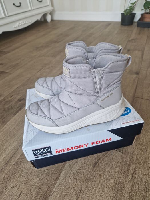 Зимові жіночі дутики чоботи  sketchers на  р.38