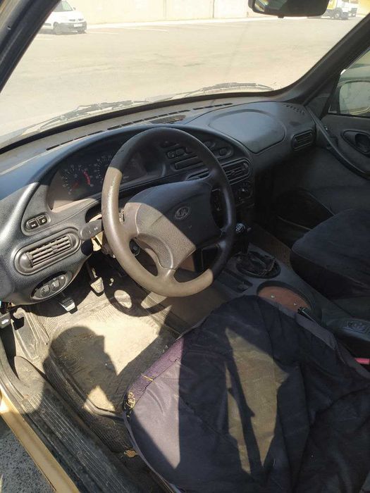 ЗАЗ Lanos 1.5і  MT (TF69Y0) СЕДАН