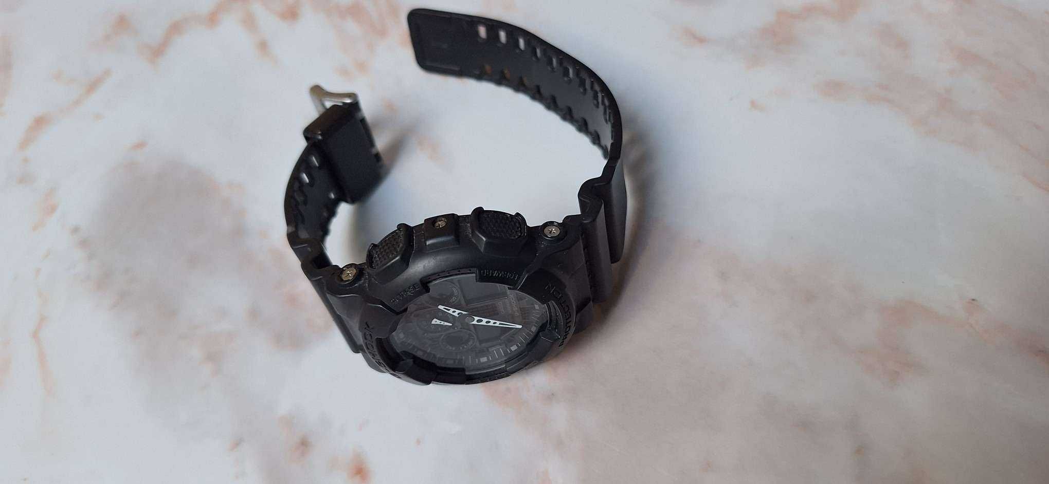 Zegarek CASIO G-SHOCK GA-100-1A1ER