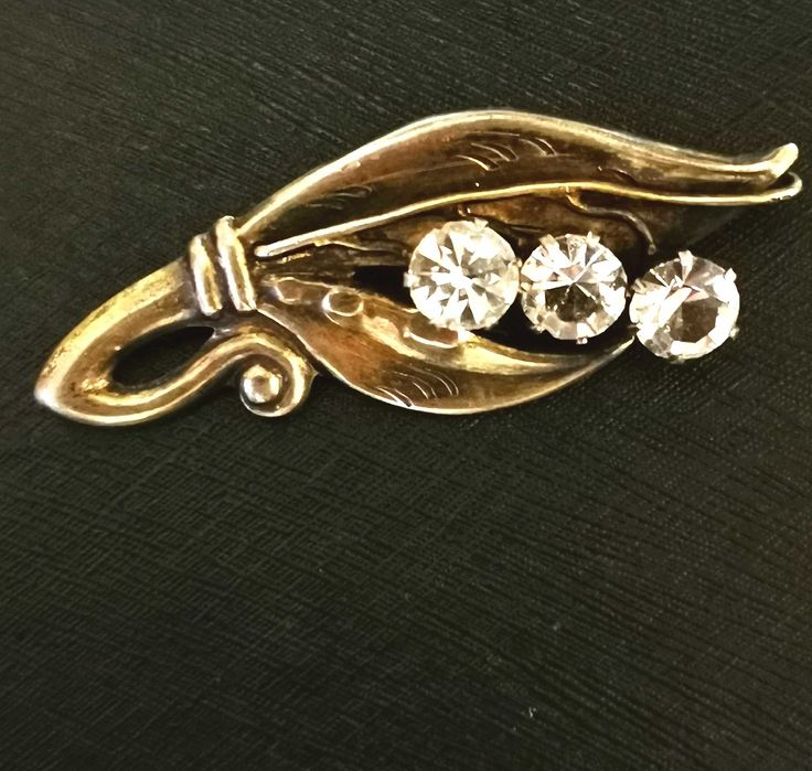 Брошь Ландыши, 875 голова, Горный хрусталь Русская красавица.