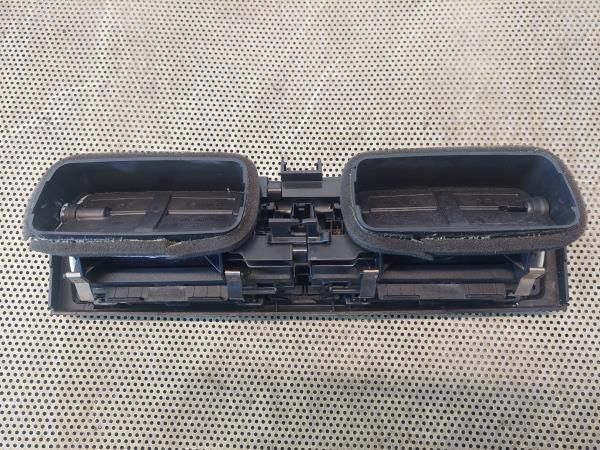 Difusor / saída de ar BMW 1 (F21)