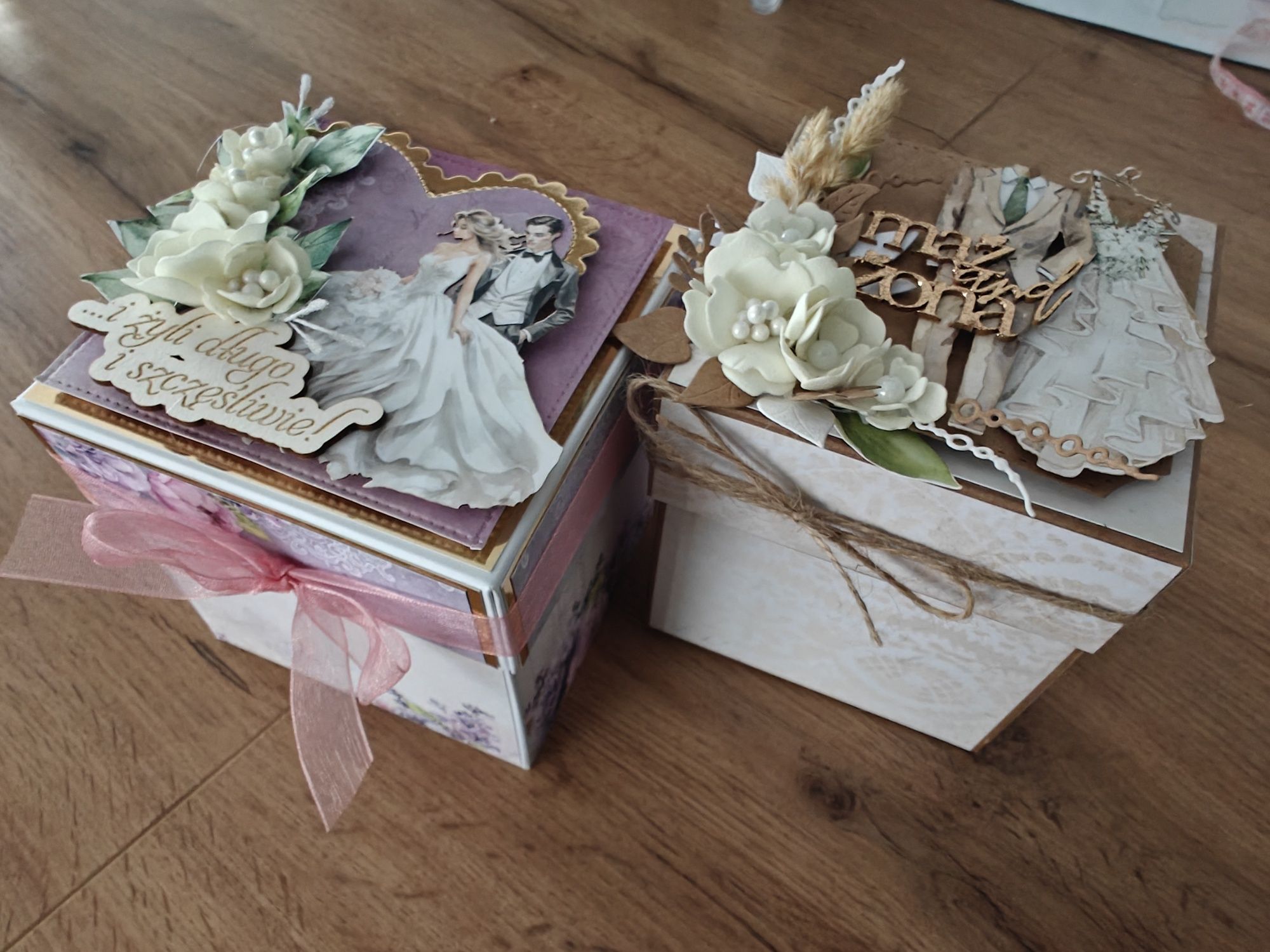 Pudełko Exploding Box Pamiątka Ślubu prezent premium 
* miejsce na życ