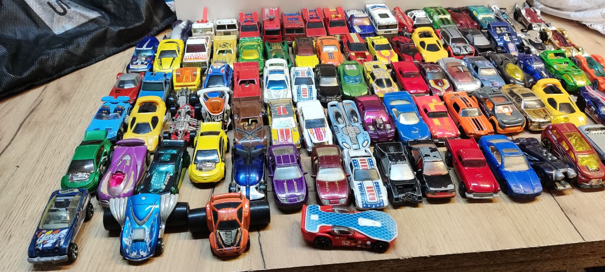 Hot wheels  autka