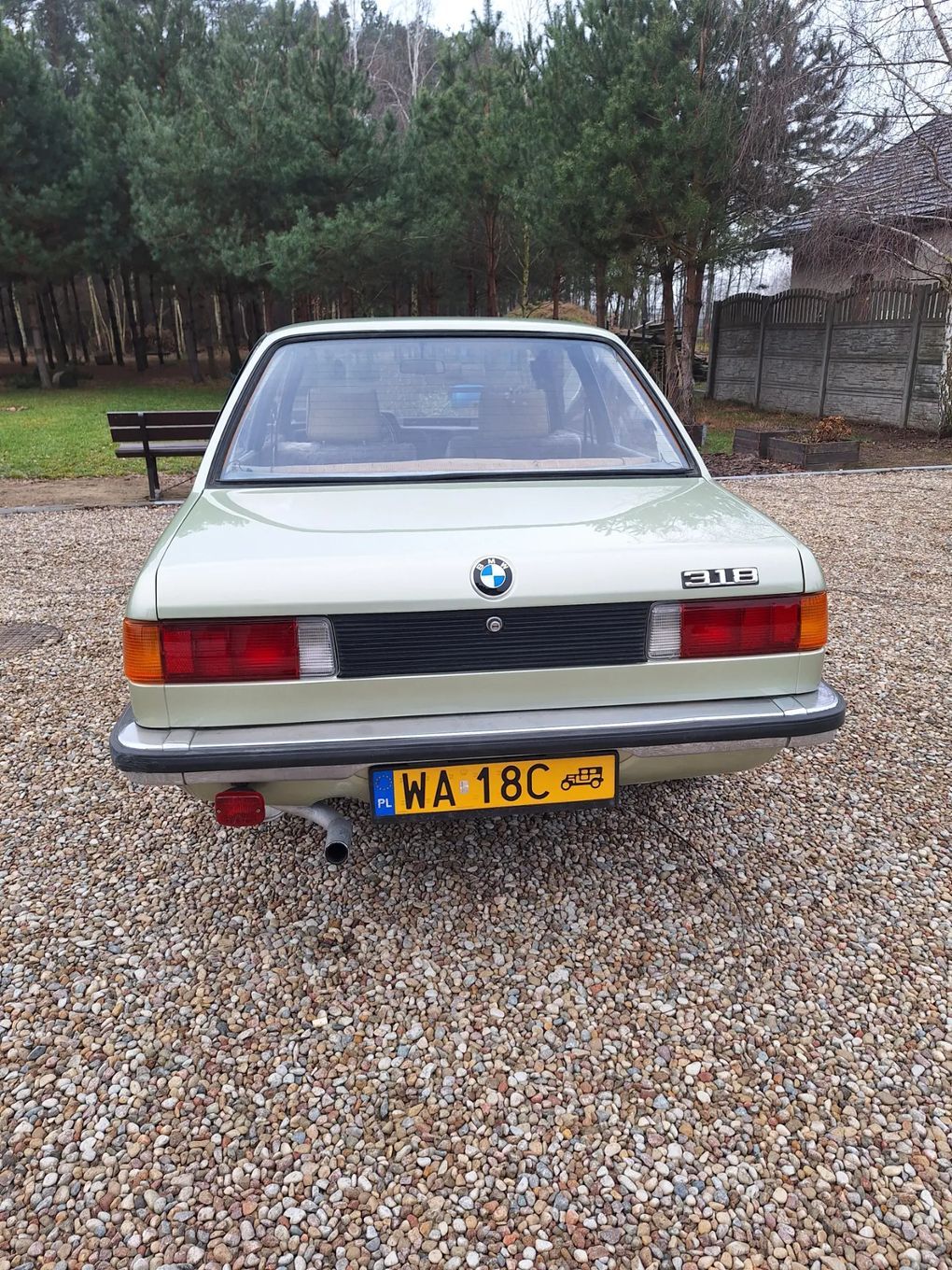 BMW Seria 3 BMW E21 318 automatic