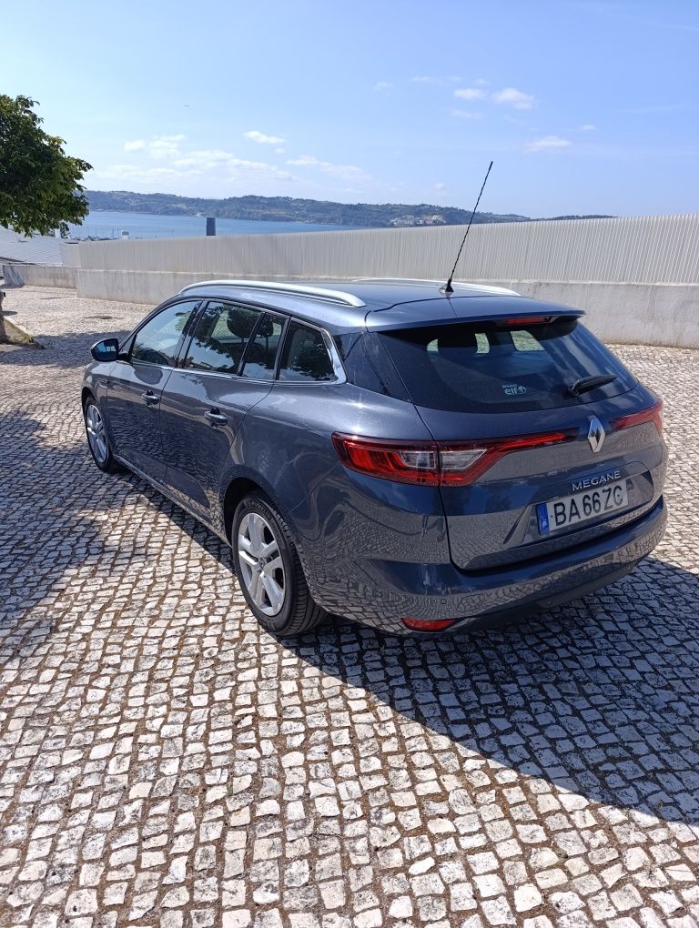 Renault Megane sport tourer