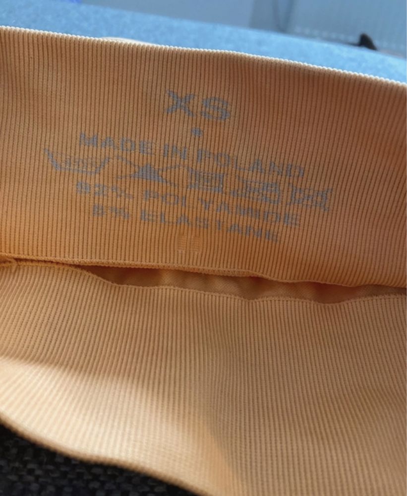 Legginsy Bezszwowe Carpatree XS Brzoskwiniowe