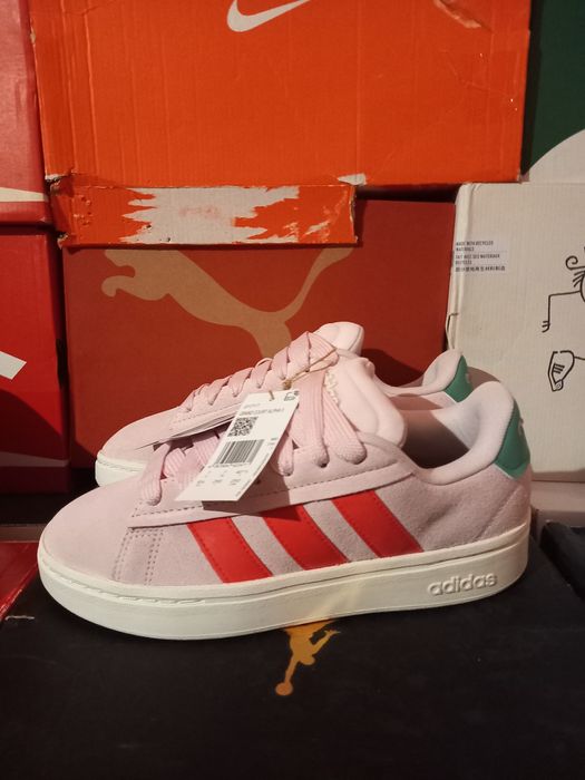 Кросівки adidas оригінал