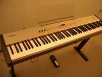 Piano Roland FP-5