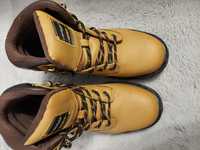 Buty Dunlop z twardym czubem r.40