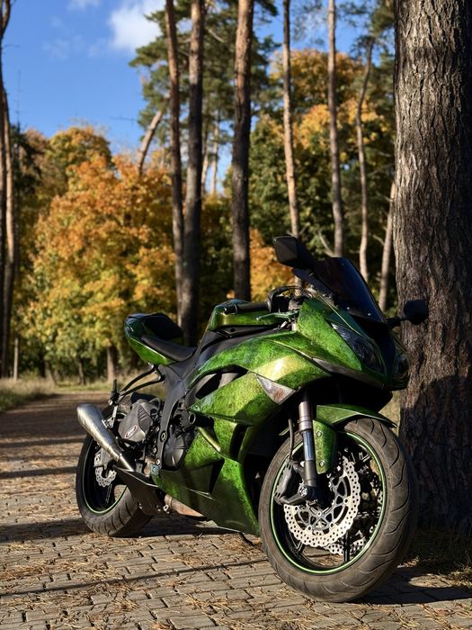 kawasaki zx6r 2010