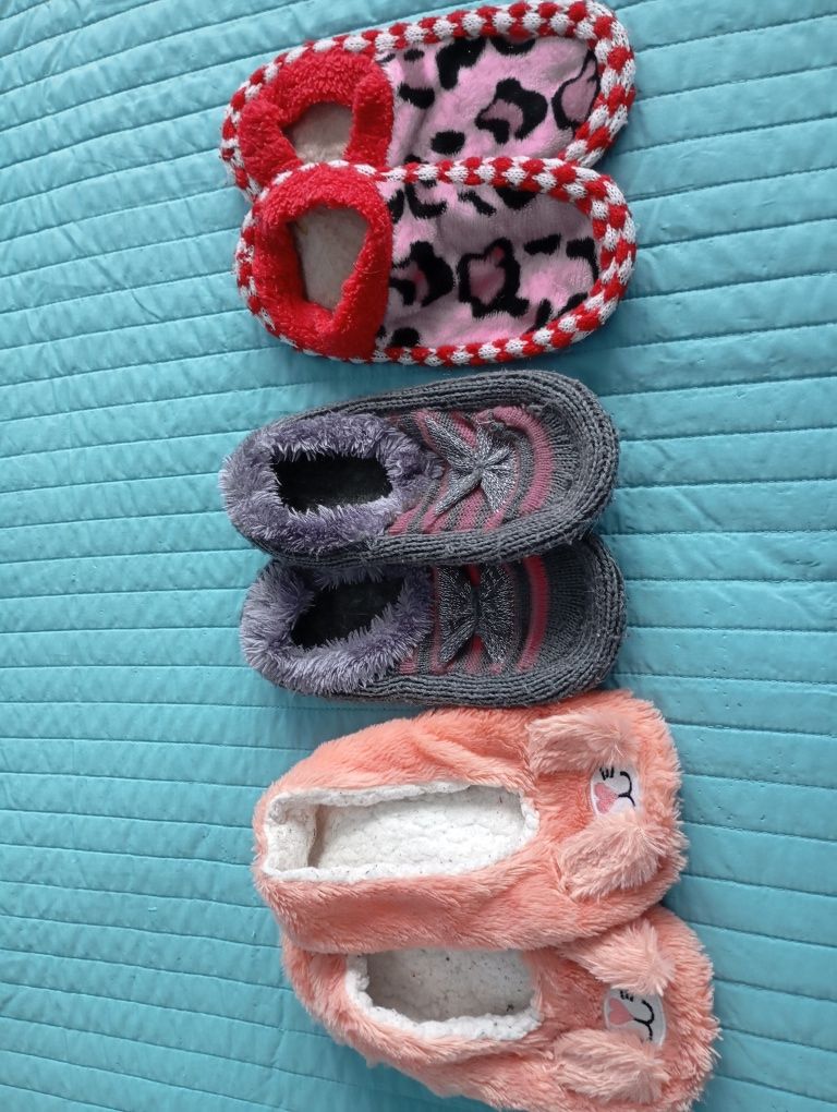 Três pantufinhas