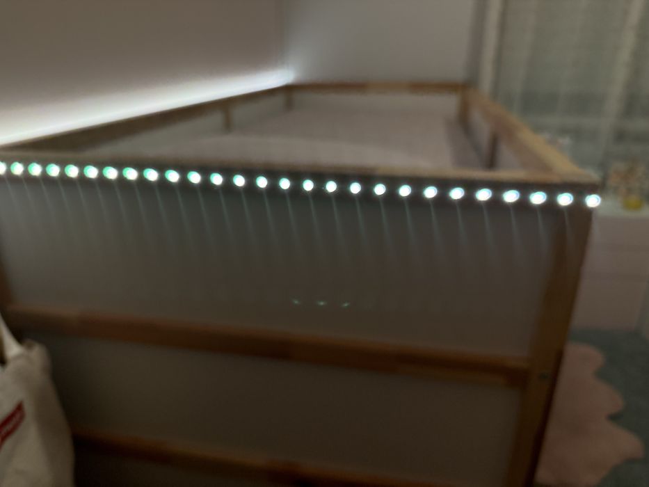Cama IKEA KURA + Colchão (excelente estado, igual a nova)