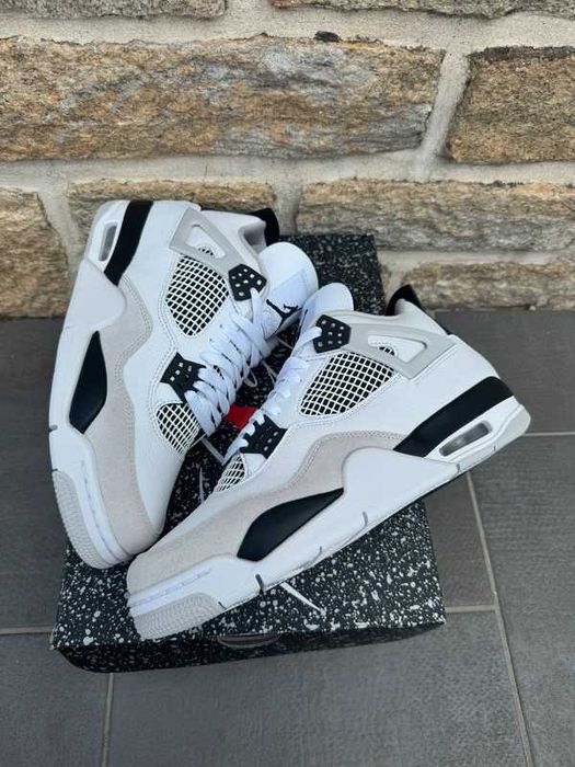 buty_Jordan_4_Retro_Black_Military_ Espadryle/ Rozmiar 40