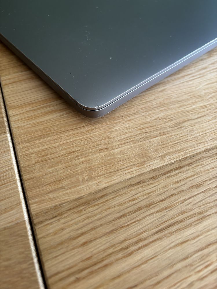 Macbook Pro 16 2019 i9 TouchBar 1TB