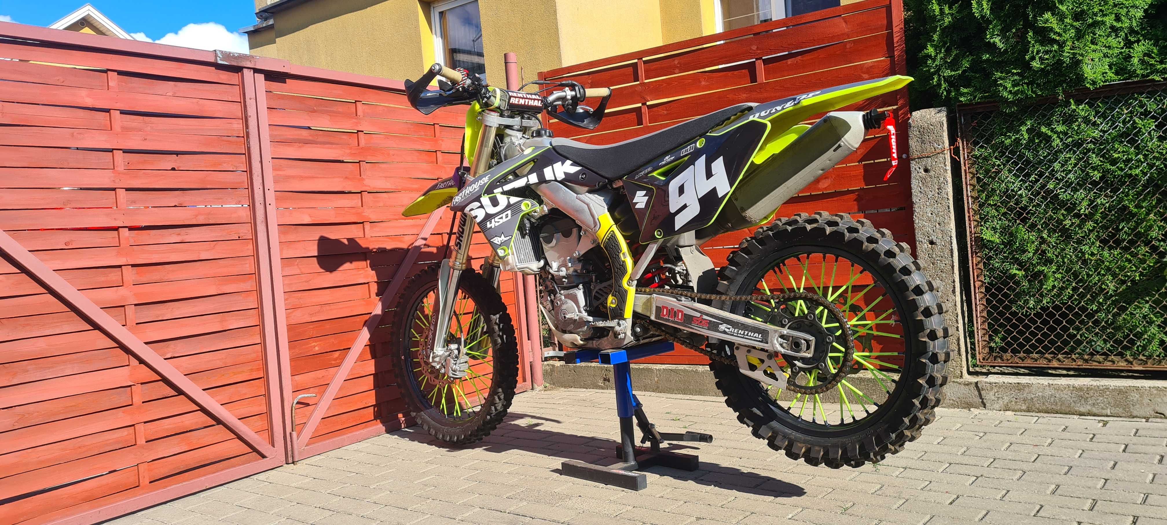 Suzuki RMZ450 16r 55mth super stan