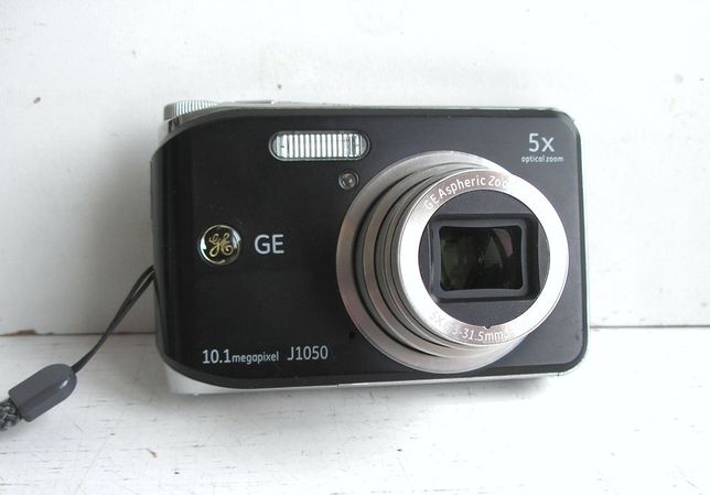 Цифровая камера General Electric (10 Мп, 5-х зум, Li-Ion)