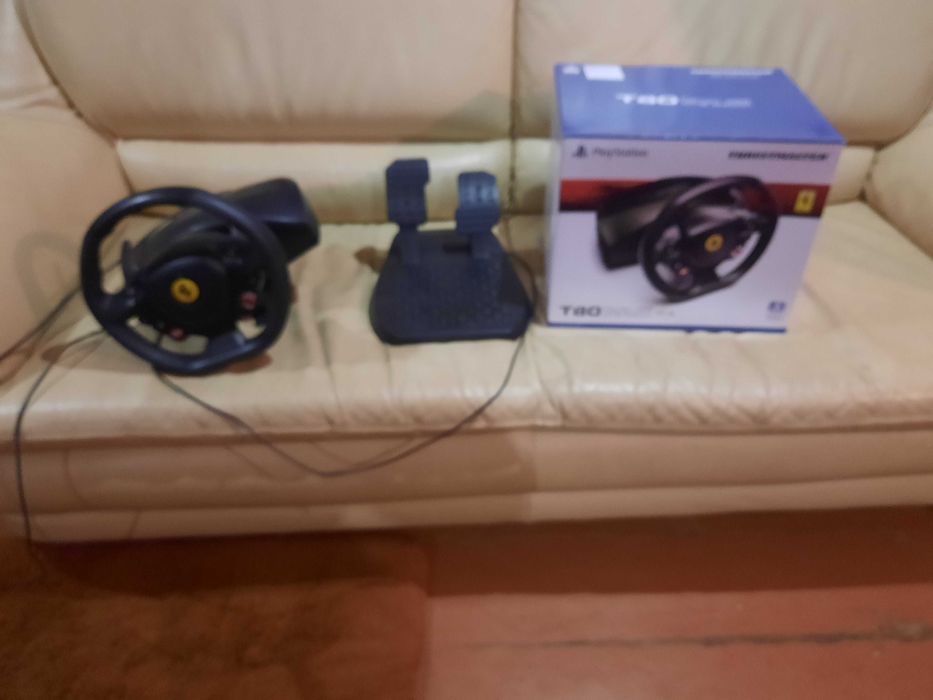 Руль thrustmaster t80