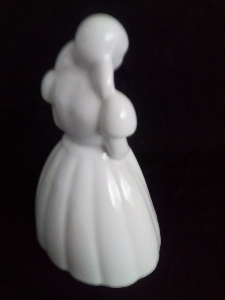 Figurka ,,Magdusia "Ćmielów