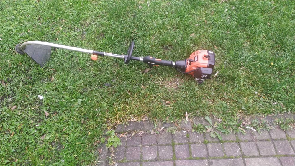 Podkaszarka spalinowa nac