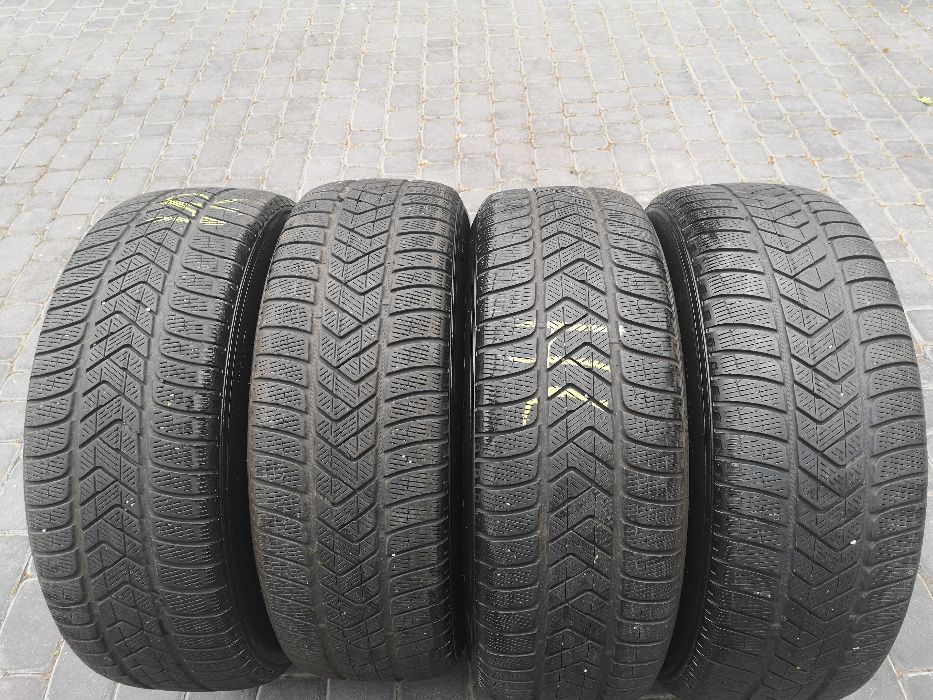 Opony Pirelli Scorpion Winter - 235/60/18