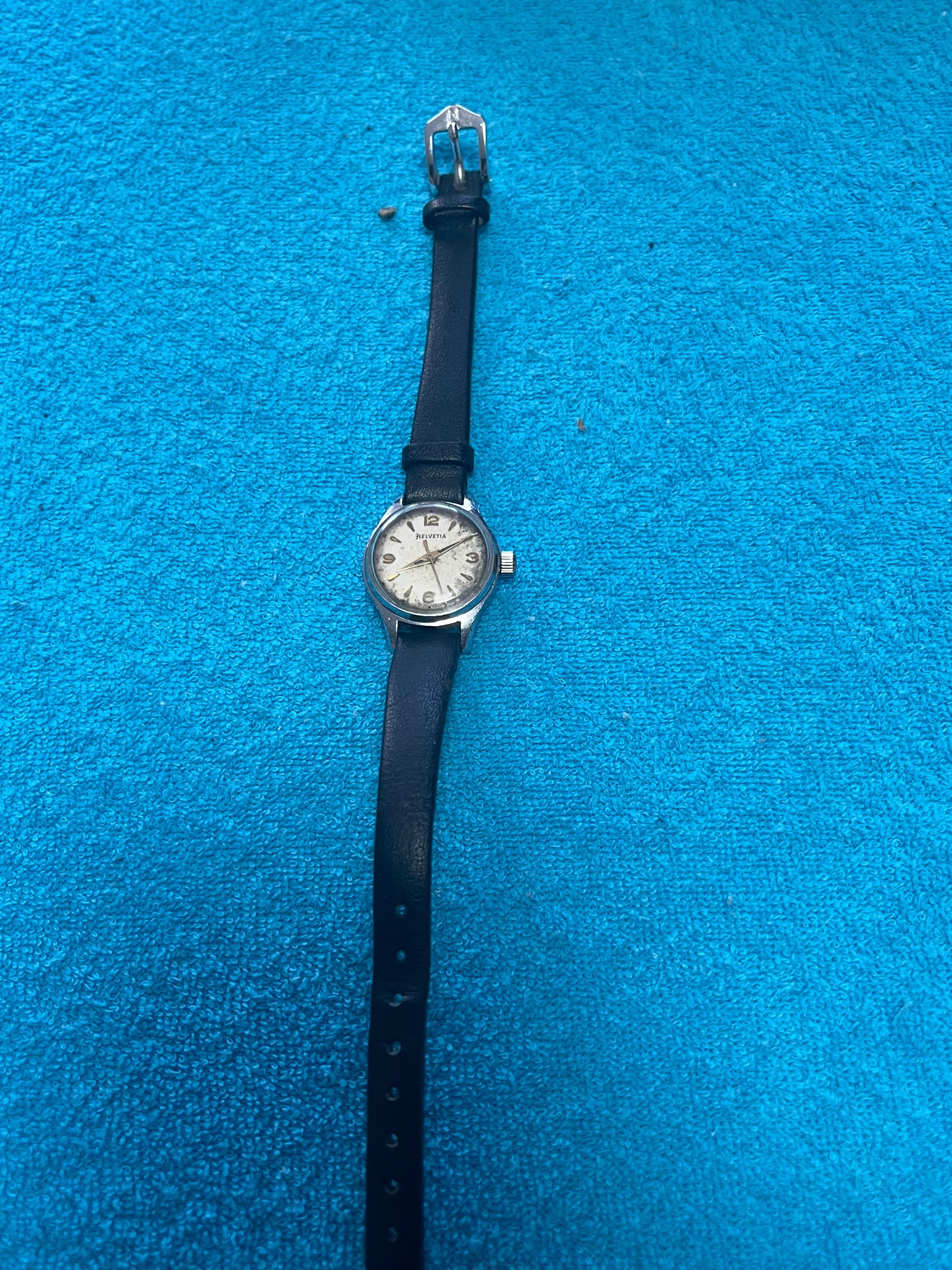 Zegarek Hevleta Swiss