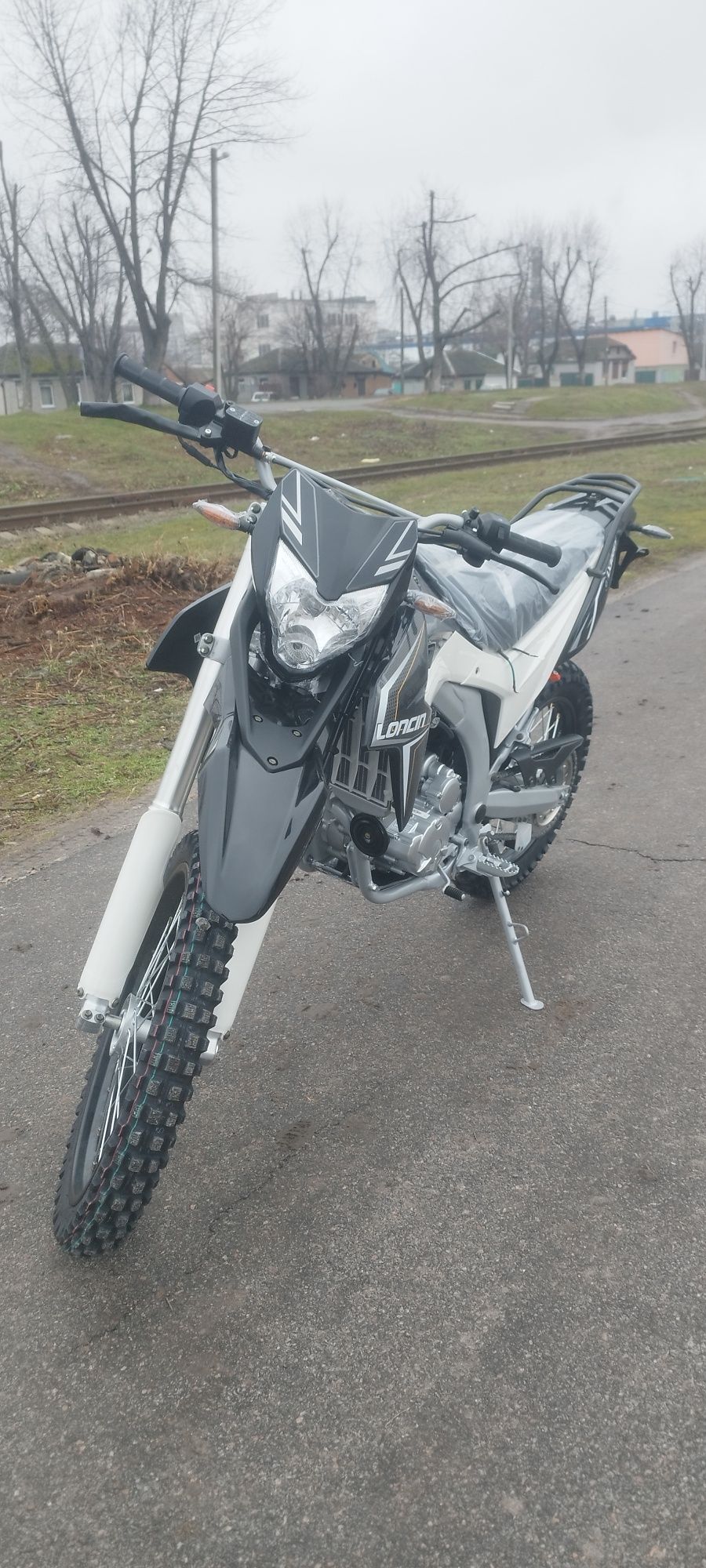 Мотоцикл Loncin LX300GY SX2
