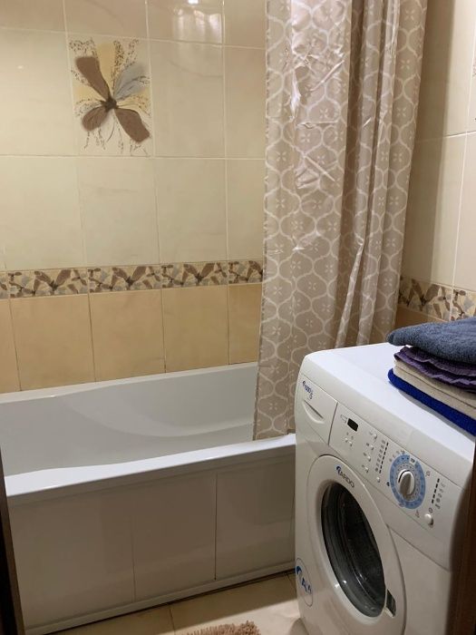 Сдам 3-х ком Квартиру Посуточно в Одессе по Пр Добровольского 131