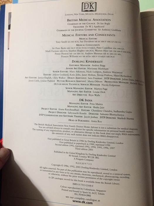 Livro: New family doctor home adviser 2001