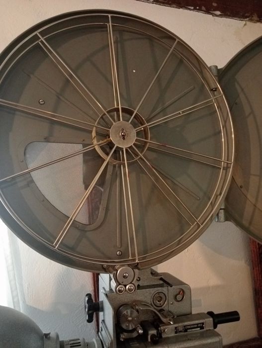 Antiga máquina de cinema