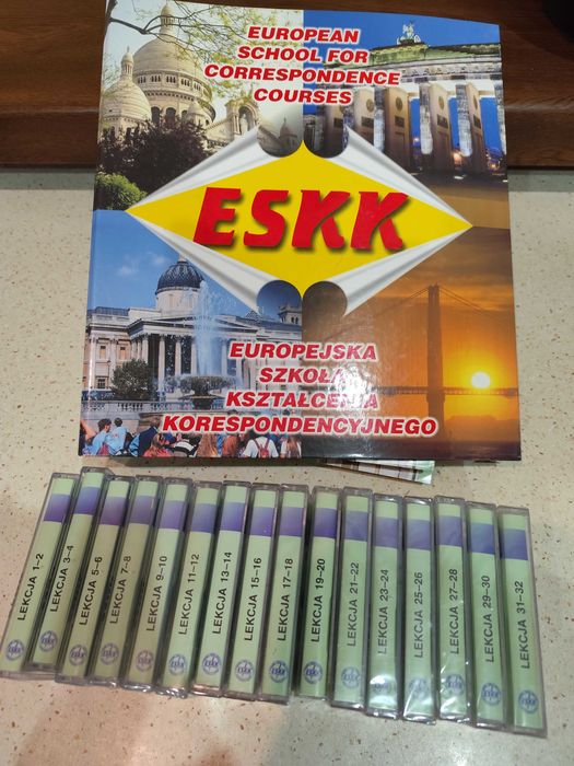 Zestaw 16 kaset i zeszytów do nauki języka włoskiego