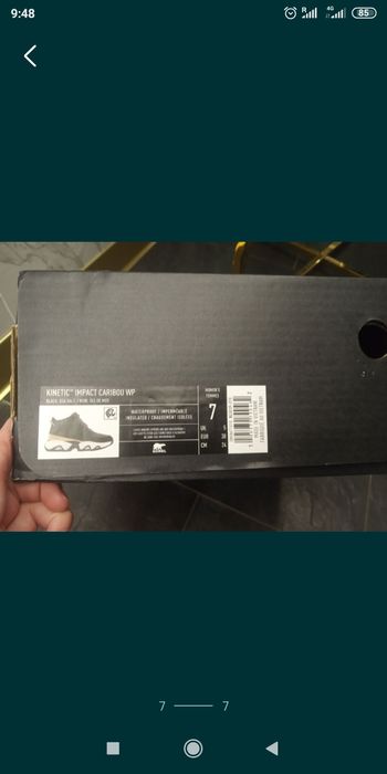 Sorel трапери ugg кроси  skechers чоботи adidas