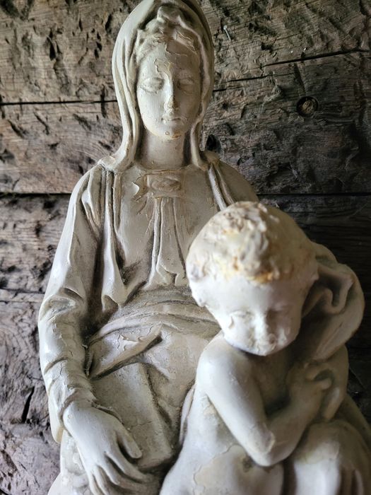 Stara gipsowa figurka Maryja Matka Boża Pan Jezus