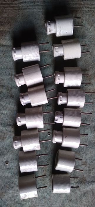 Bezpieczniki topikowe (korki ) + oprawy bezpieczników