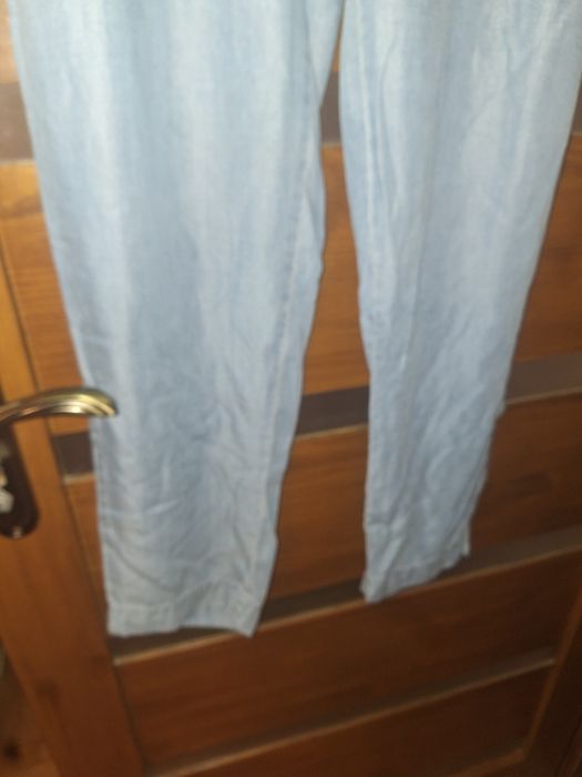 Spodnie damskie Reserved rozmiar L 100%Lyocell stan bardzo dobry.