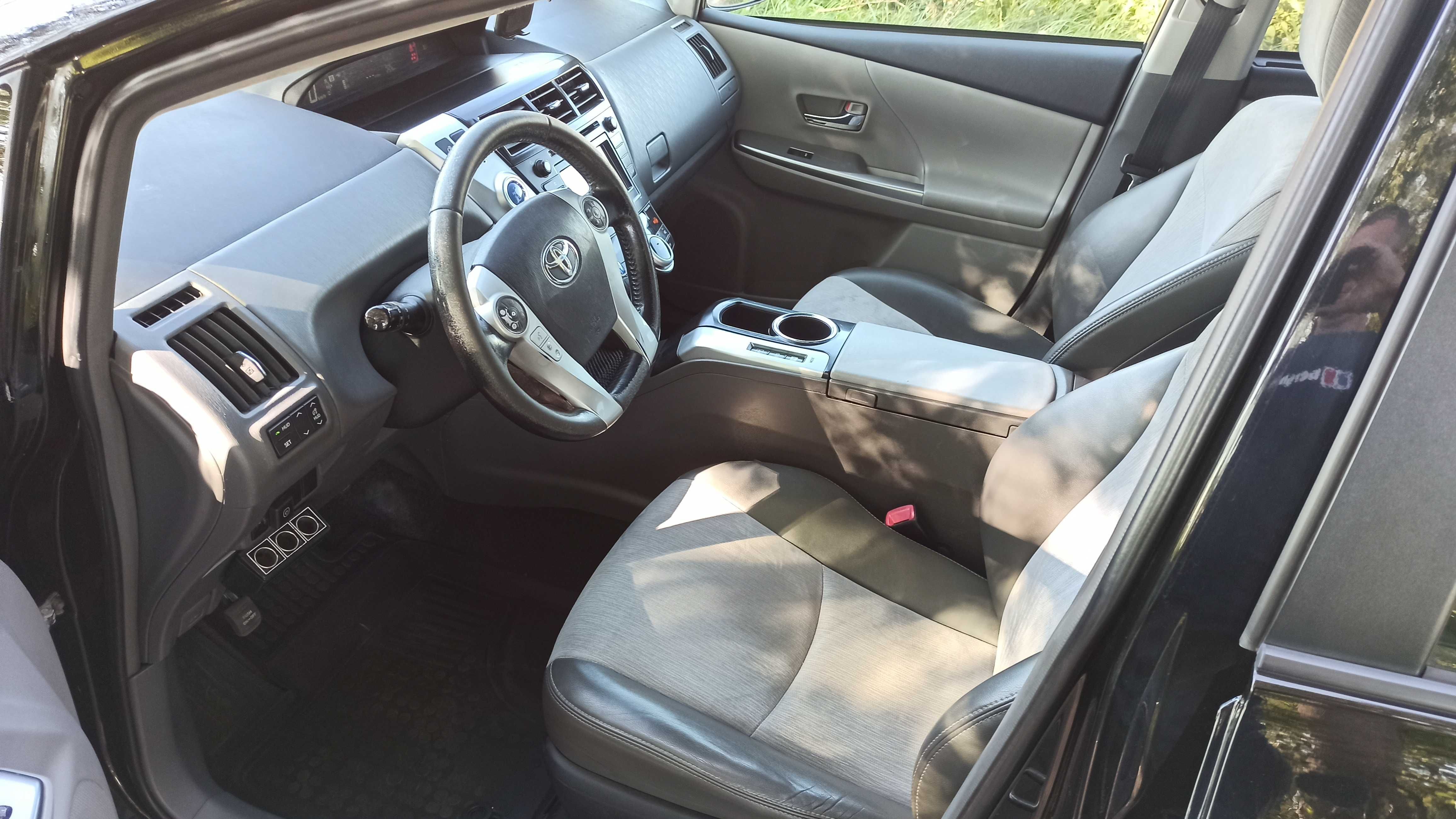 wypożyczalnia wynajem prius 7 osobowy + gaz automat