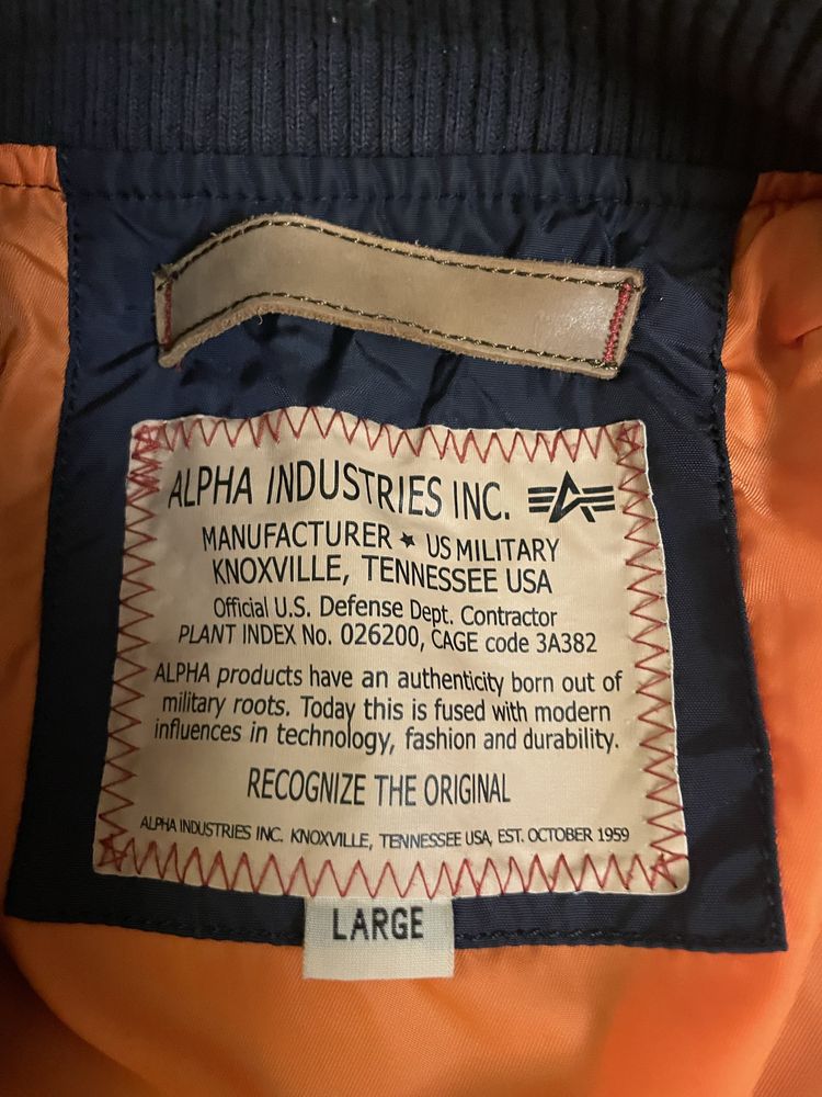 Бомбер alpha industries