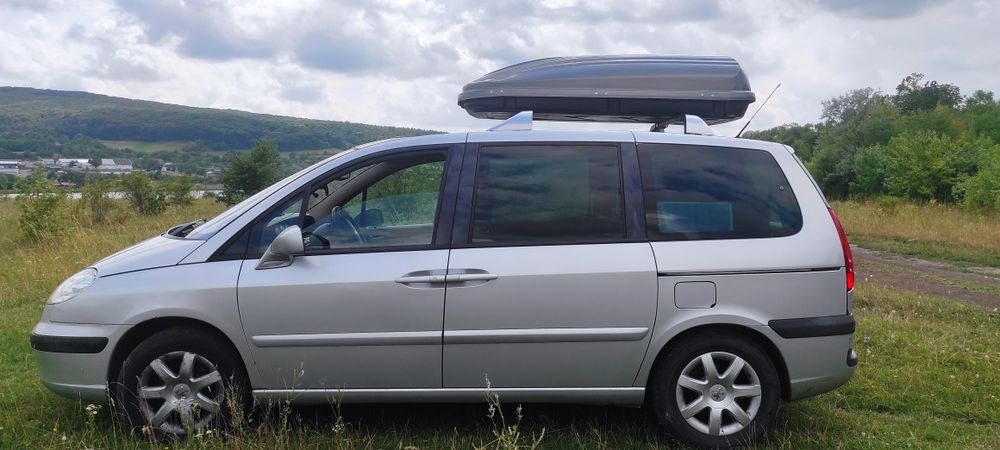 Продам  авто Пежо807