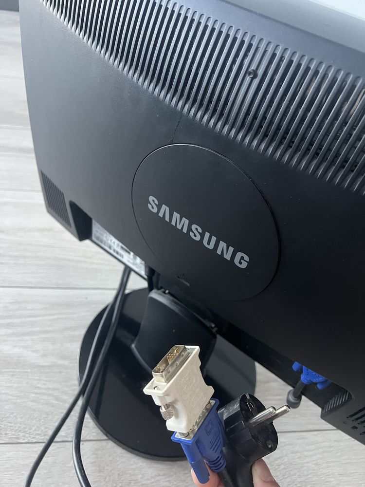 Monitor LCD Samsung SyncMaster 2043NWX 20'' 1680x1050