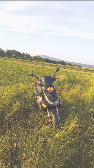 April sr50  в хорошому стані